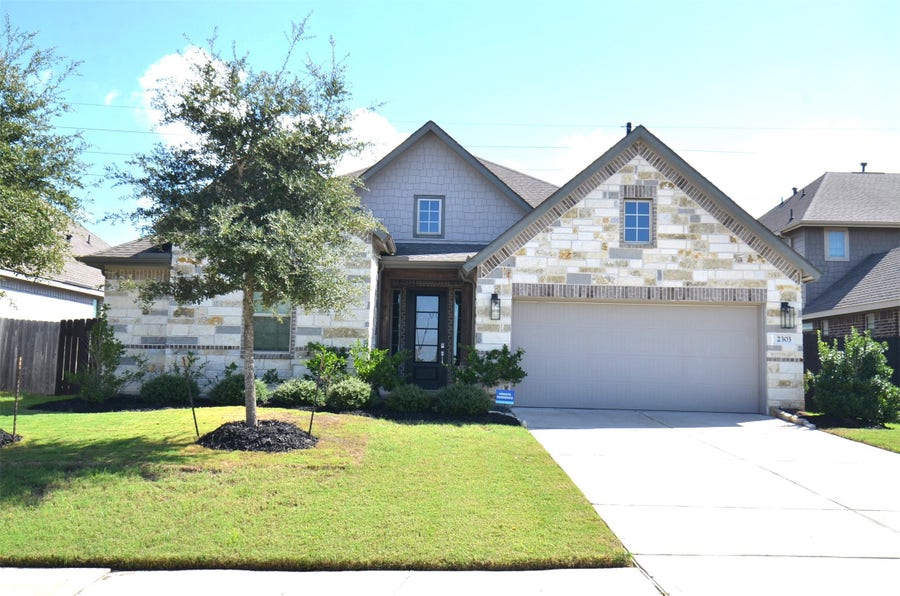 Property photo for 2303 Keystone Ridge Lane, Richmond, TX