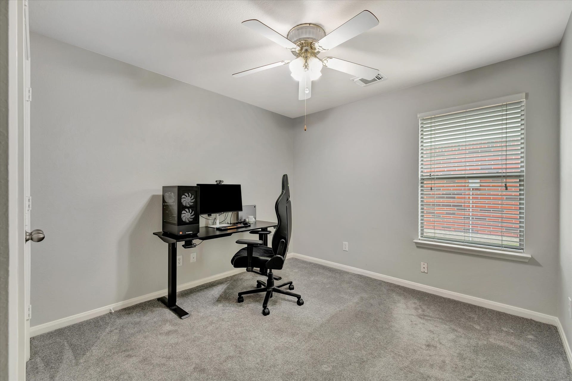 4802 Quiet Canyon Drive, Friendswood, TX 77546 Bedroom #3.