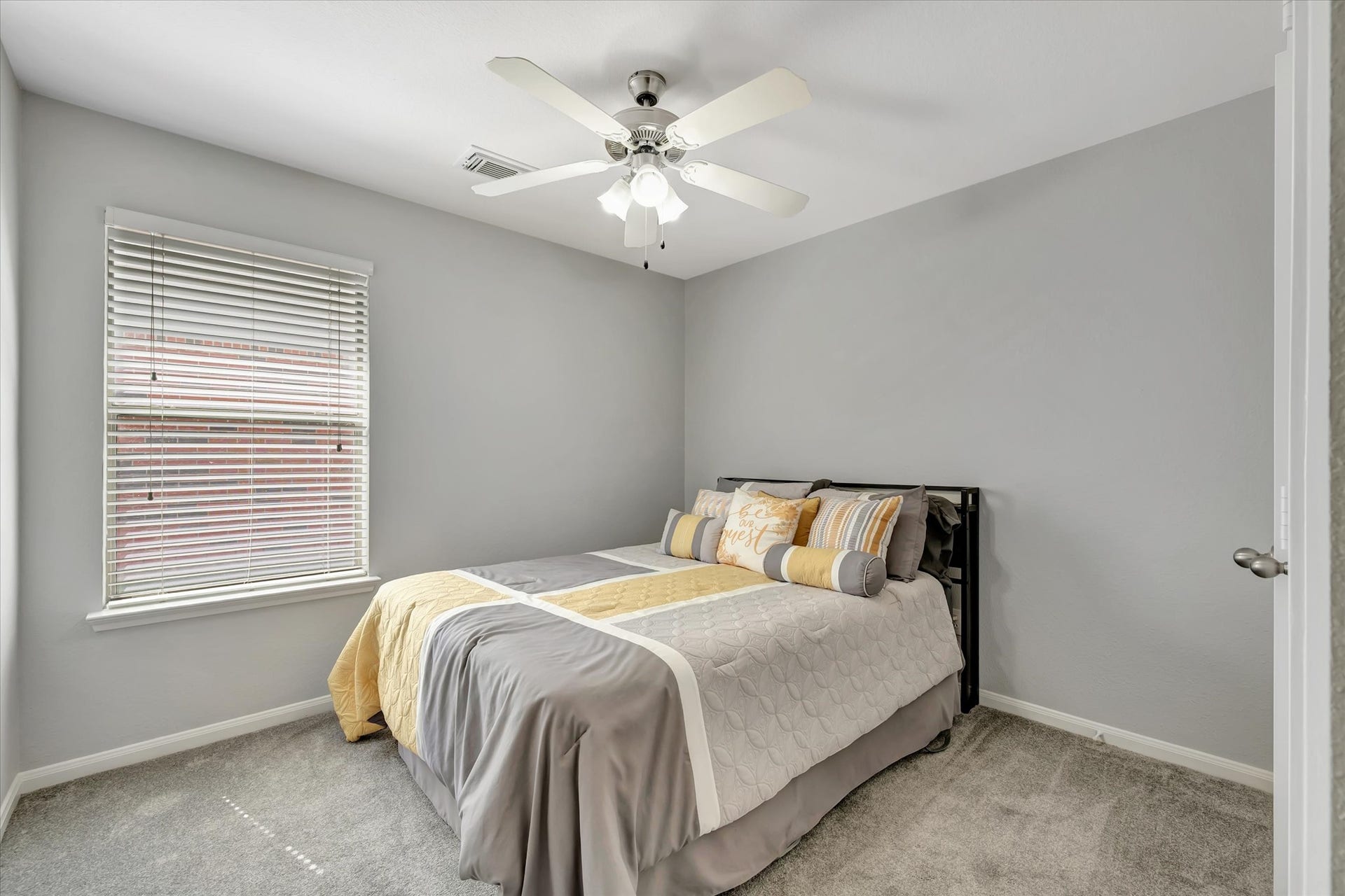 4802 Quiet Canyon Drive, Friendswood, TX 77546 Bedroom #2.