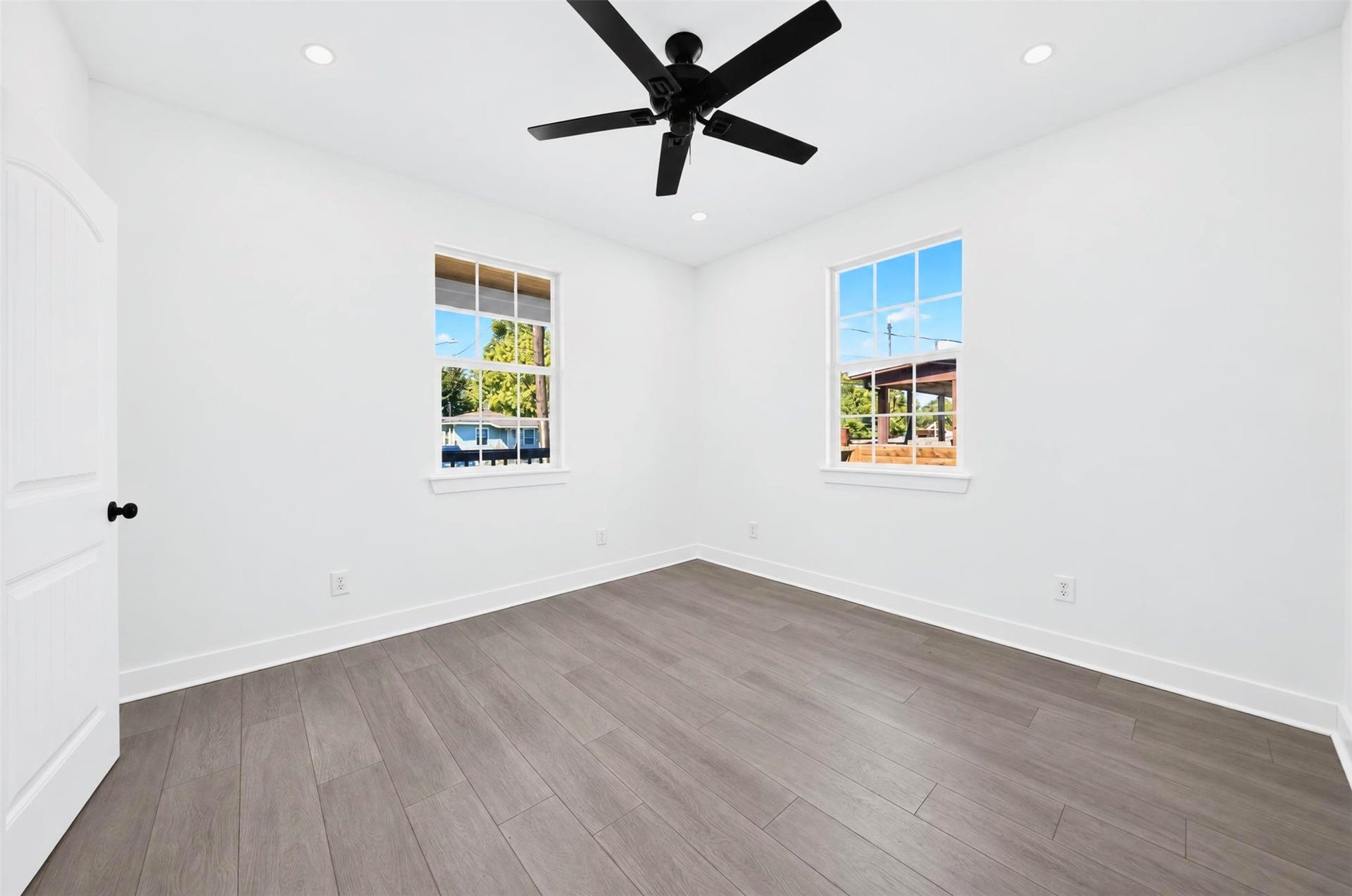 2412 Lucas Street, Houston, TX 77026