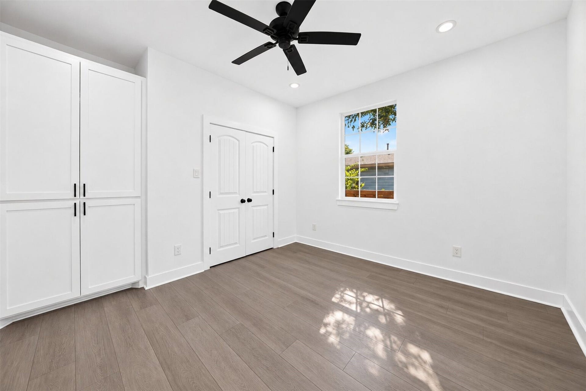 2412 Lucas Street, Houston, TX 77026