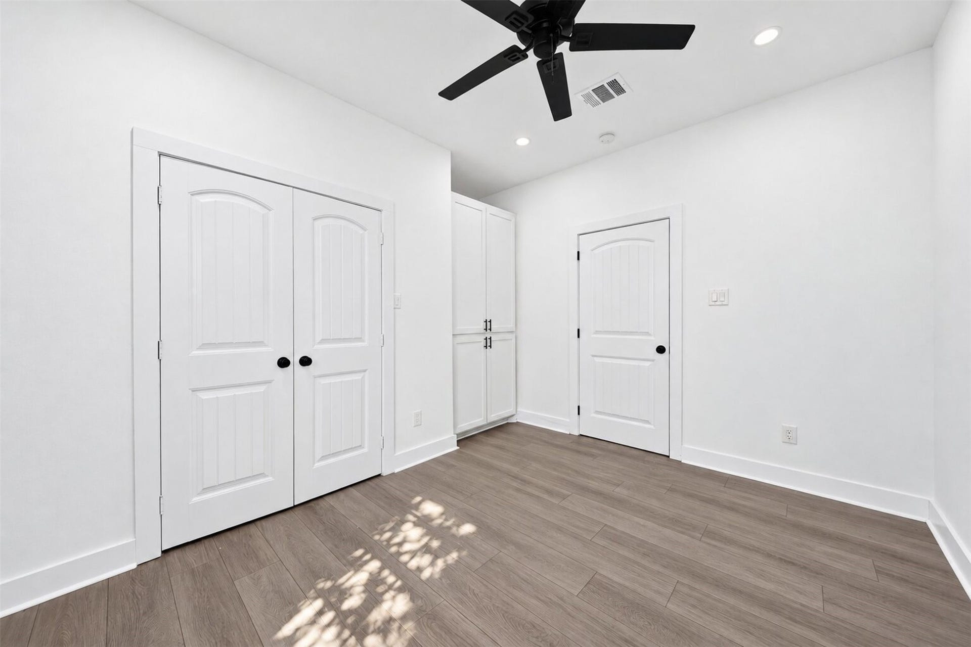 2412 Lucas Street, Houston, TX 77026