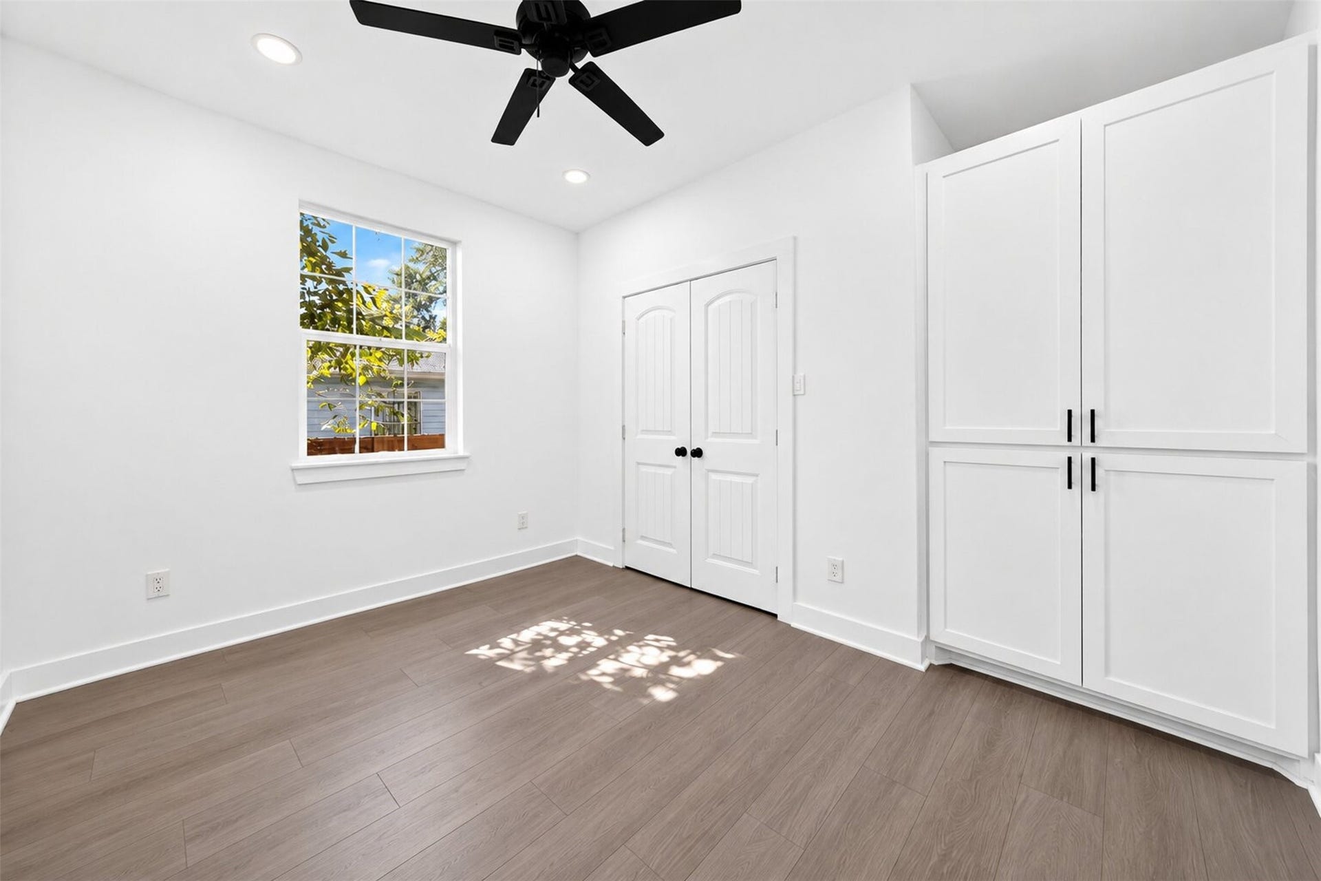 2412 Lucas Street, Houston, TX 77026