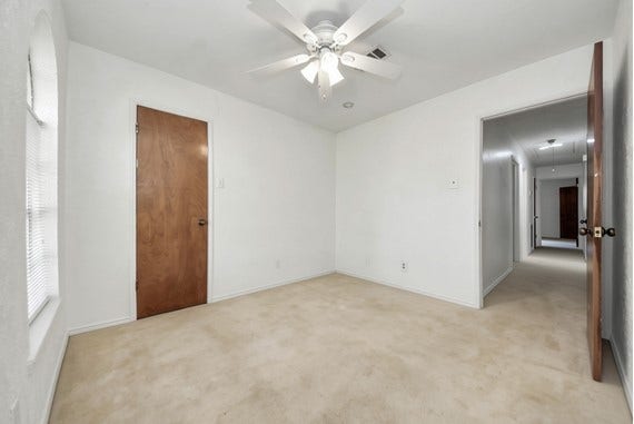 4311 Pine Shadows Street, Dickinson, TX 77539 4311 Pine Shadows Street, Dickinson, TX 77539