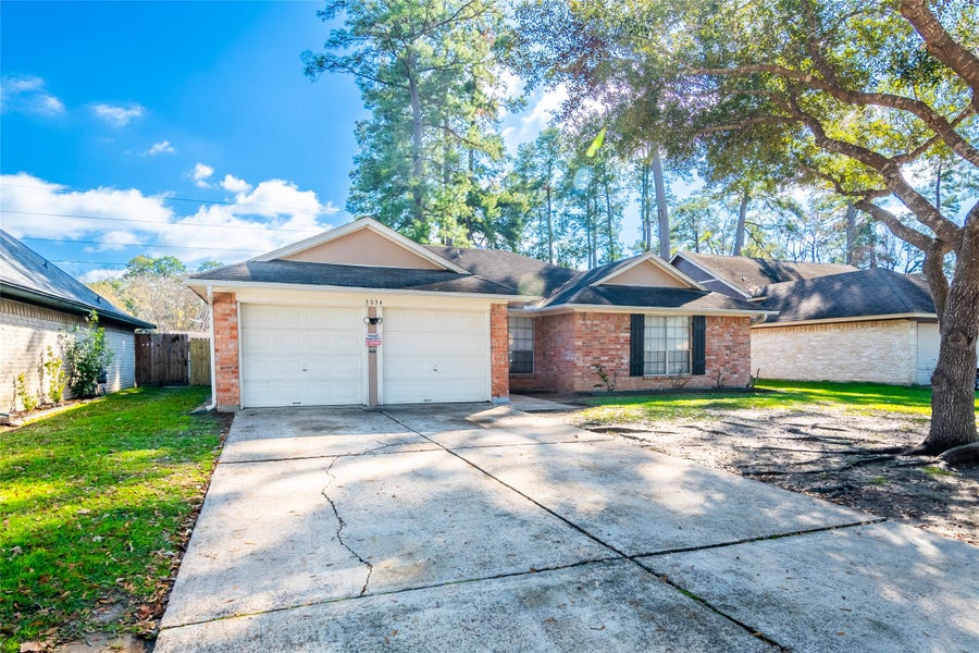 Property photo for 3034 Deer Valley Drive, Spring, TX