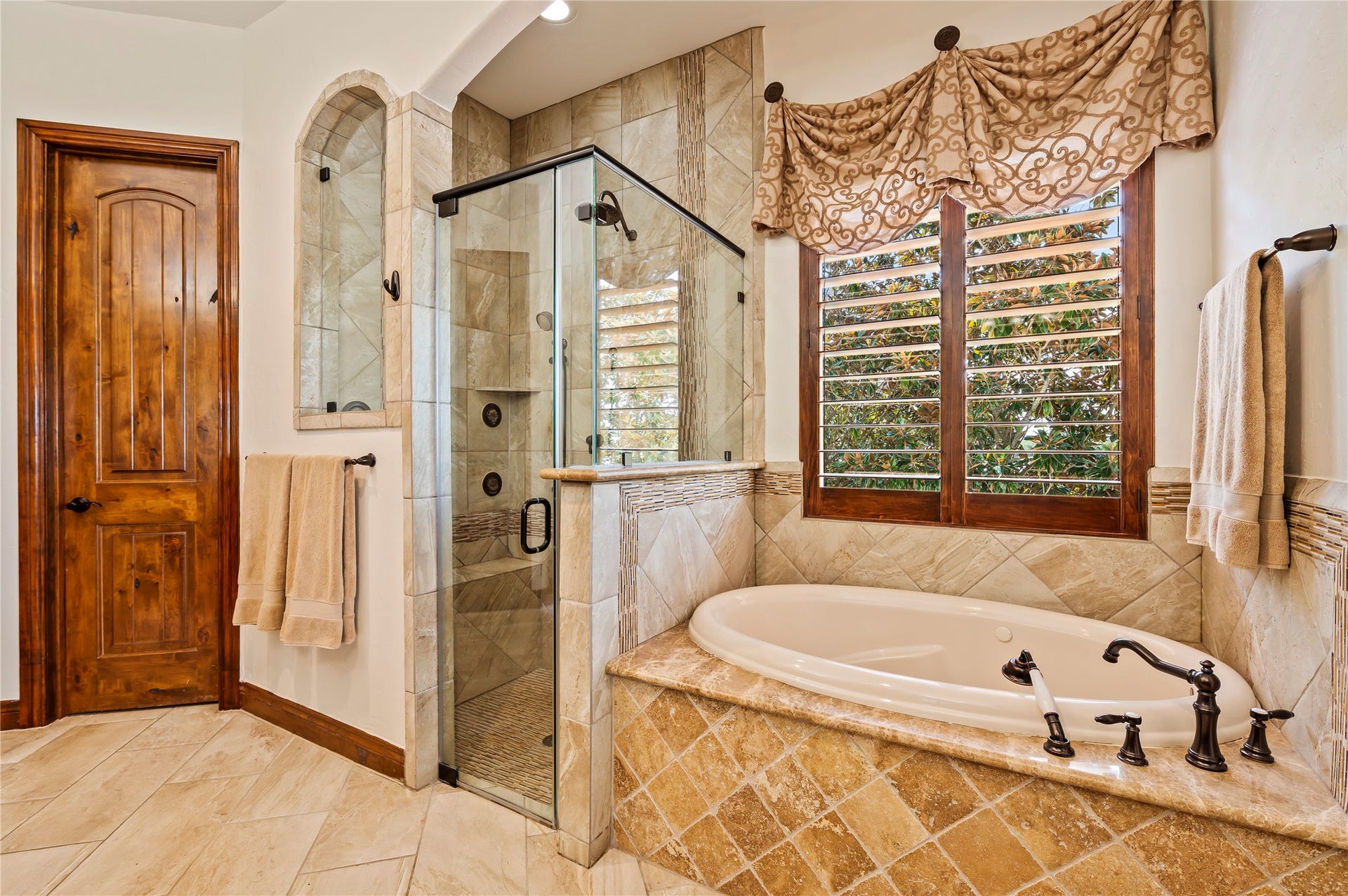 858 Signature Cove, League City, TX 77573 858 Signature Cove, League City, TX 77573
