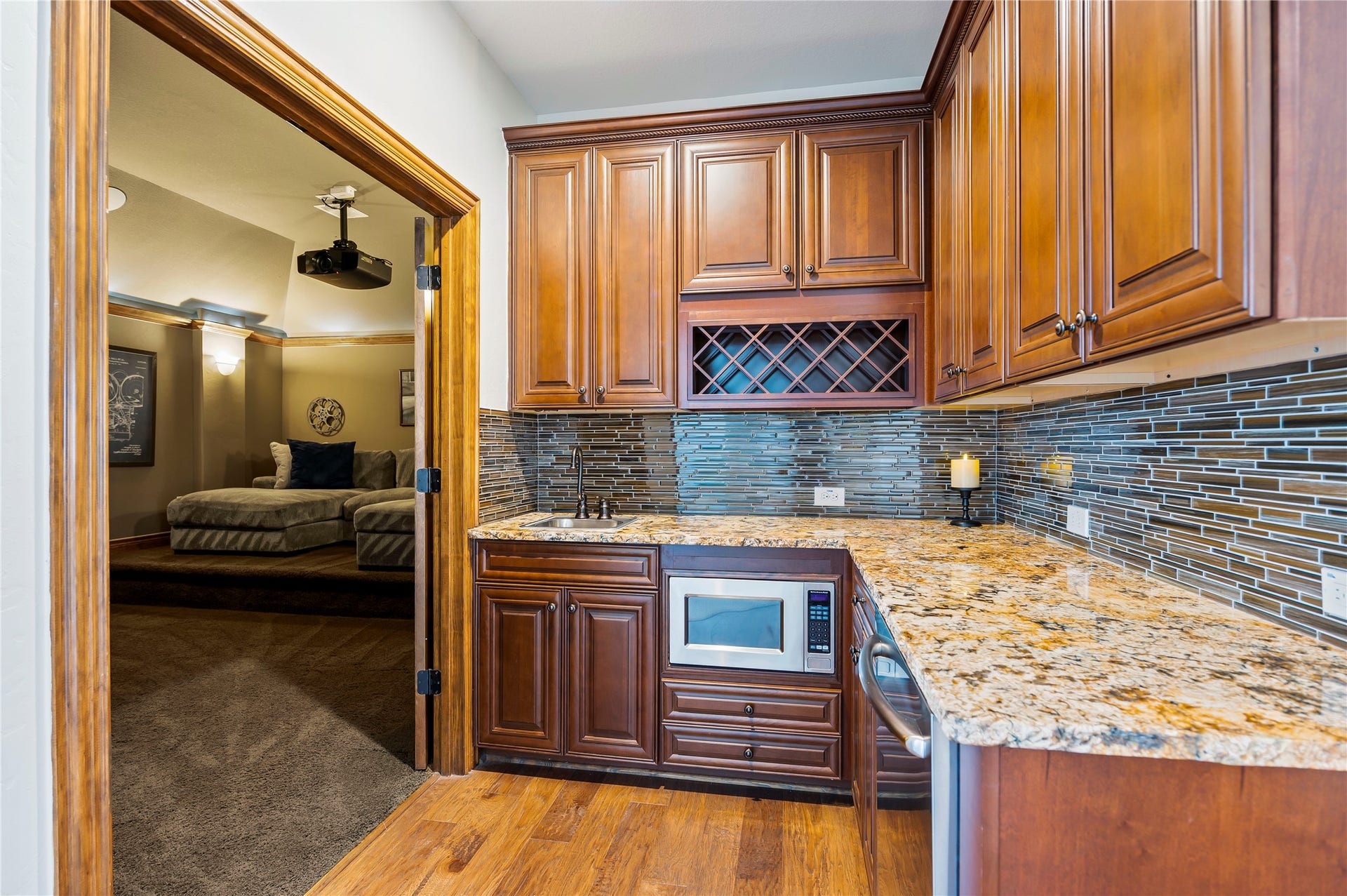 858 Signature Cove, League City, TX 77573 858 Signature Cove, League City, TX 77573