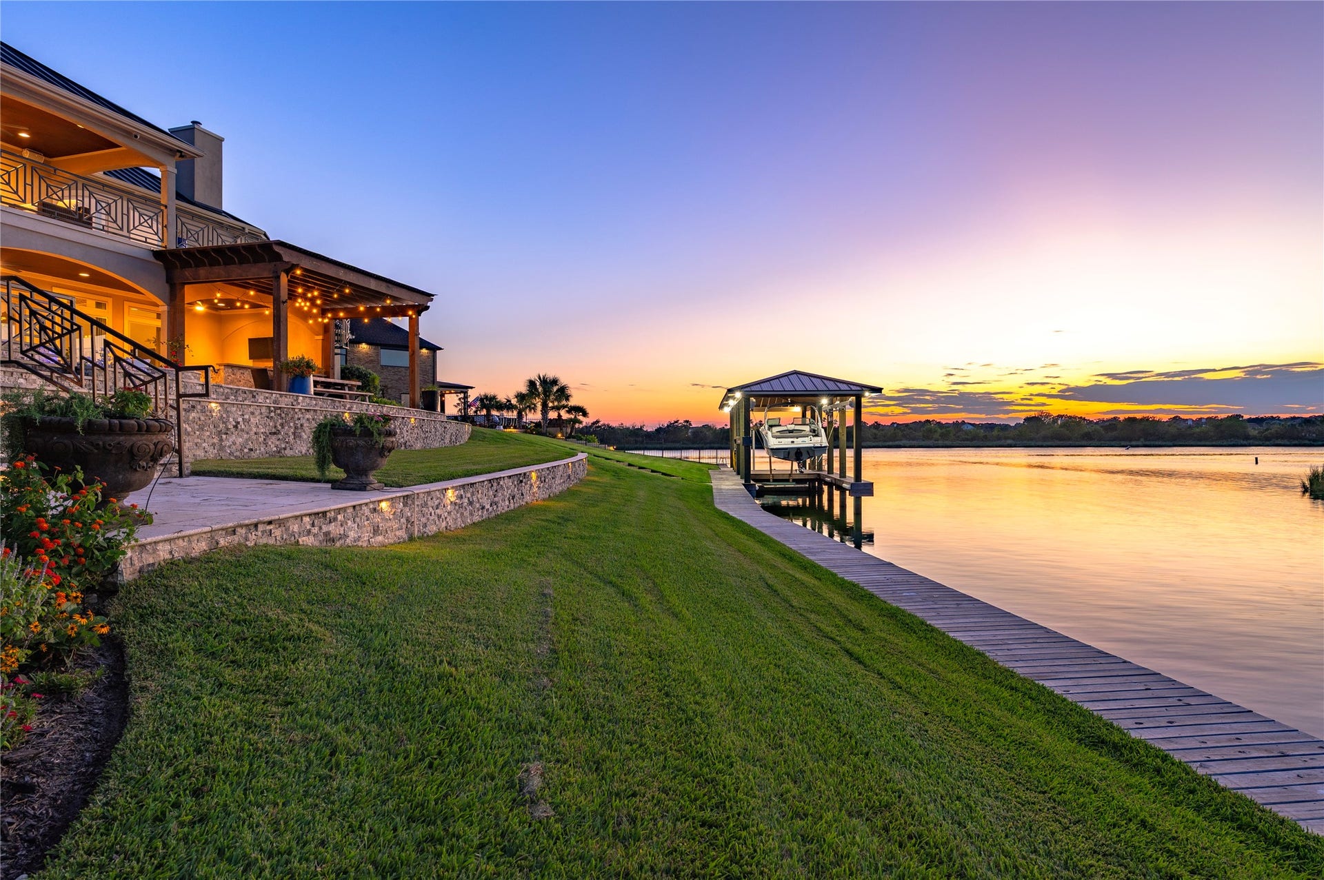858 Signature Cove, League City, TX 77573 858 Signature Cove, League City, TX 77573