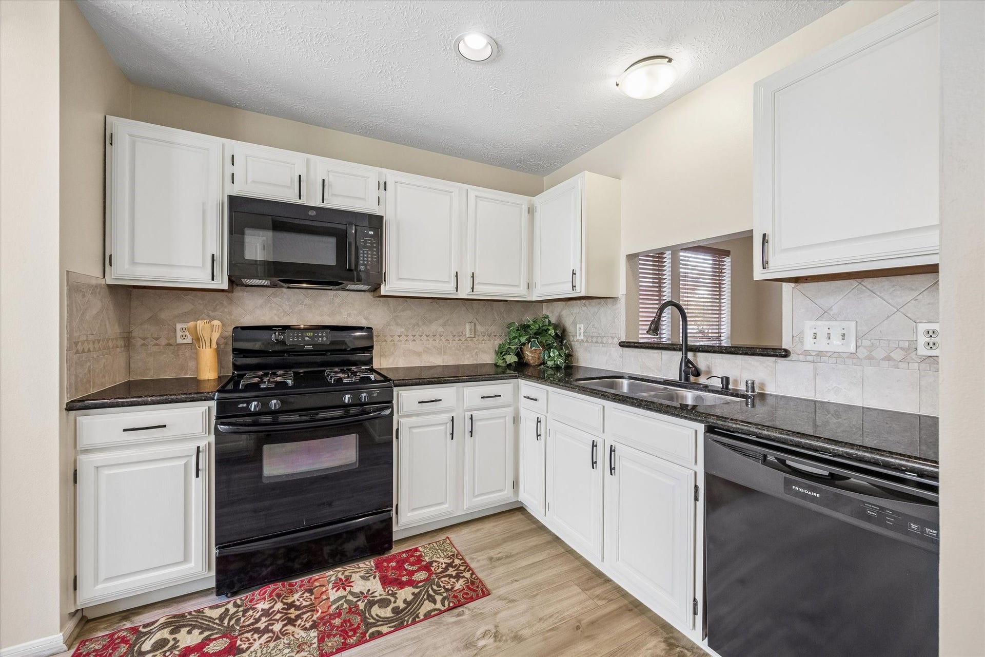14427 Sun Harbor Drive, Houston, TX 77062 14427 Sun Harbor Drive, Houston, TX 77062