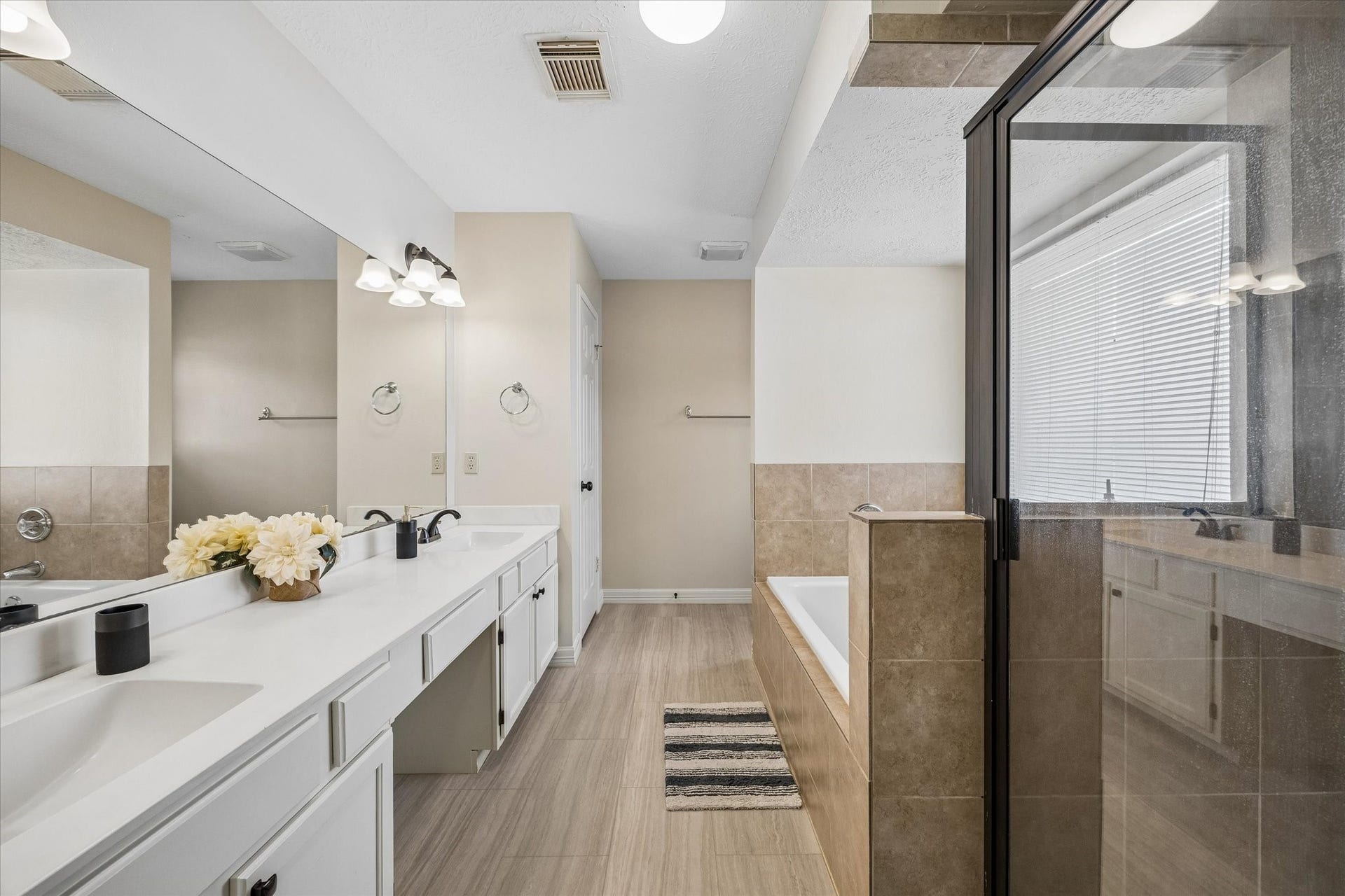 14427 Sun Harbor Drive, Houston, TX 77062 14427 Sun Harbor Drive, Houston, TX 77062