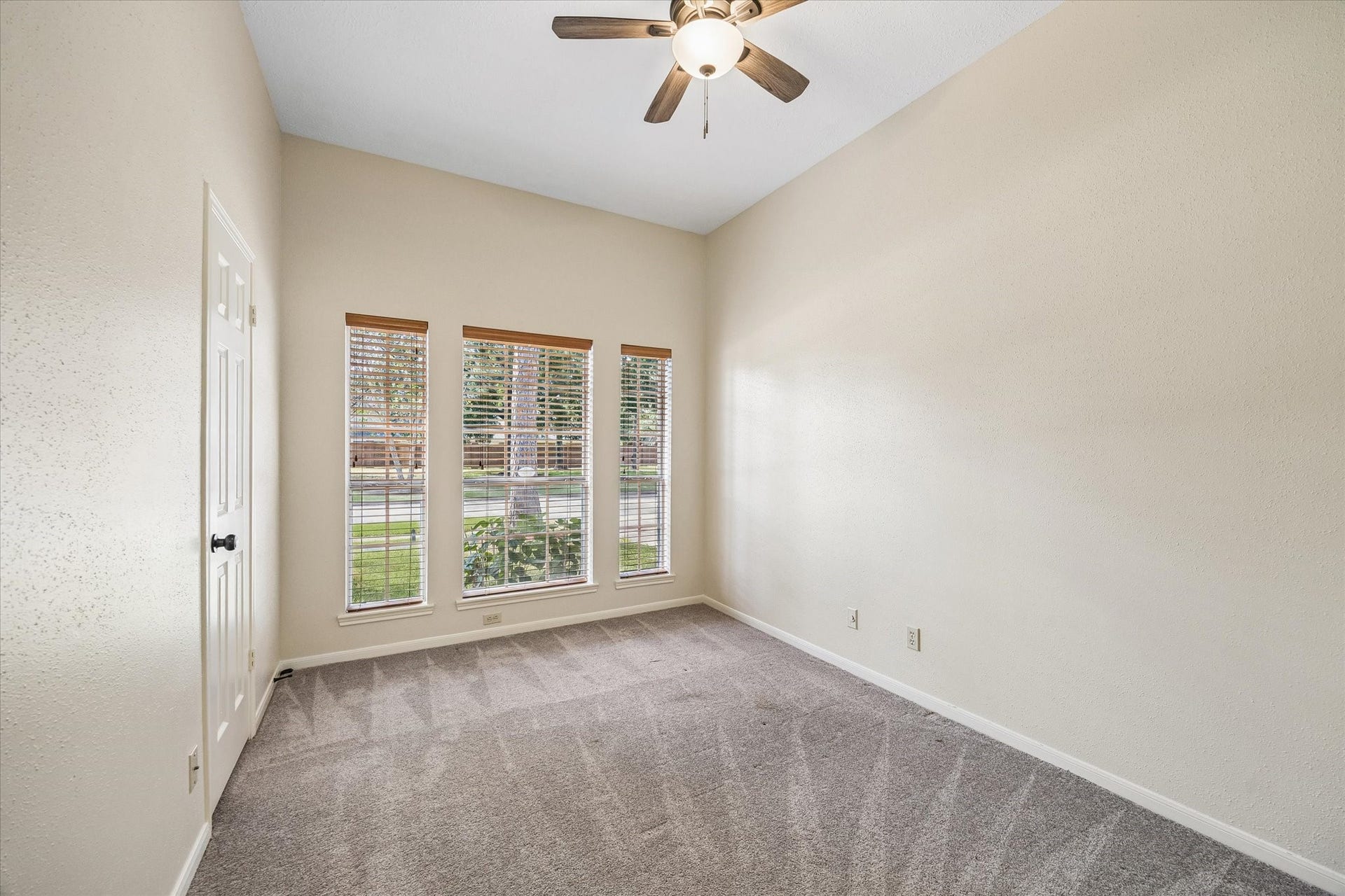 14427 Sun Harbor Drive, Houston, TX 77062 14427 Sun Harbor Drive, Houston, TX 77062