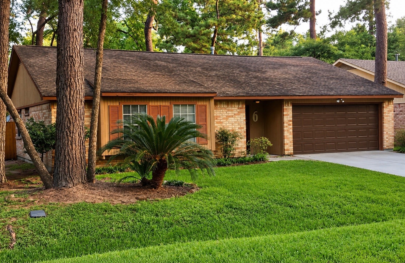 6 Leverwood Court, The Woodlands, TX 77381 Welcome to 6 Leverwood Court - Suggested caption
Welcome to 6 Leverwood Court, nestled on a quiet cul-de-sac in The Woodlands.