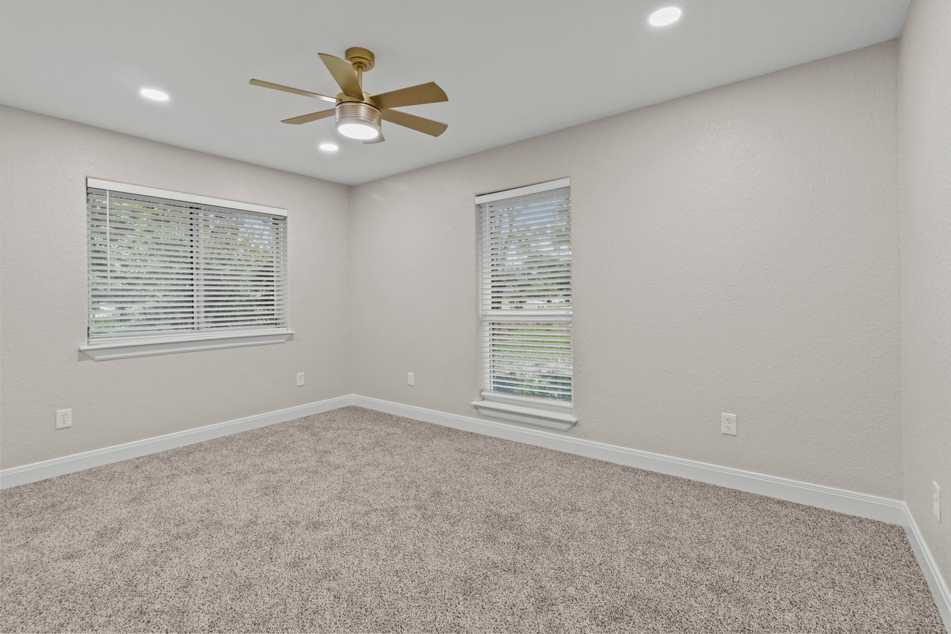 18079 County Road 463, Brazoria, TX 77422 Bedroom 1