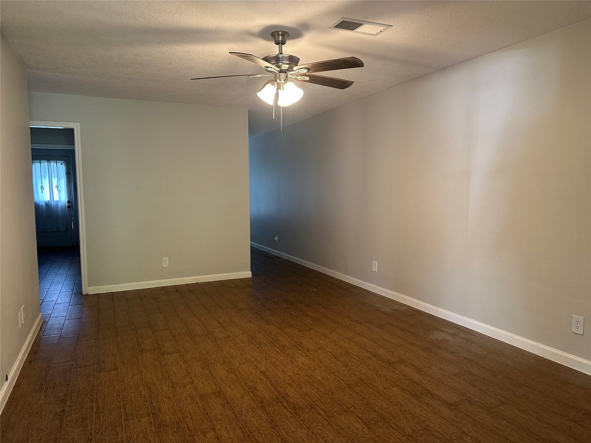 1013 Mccall Avenue, Conroe, TX 77301