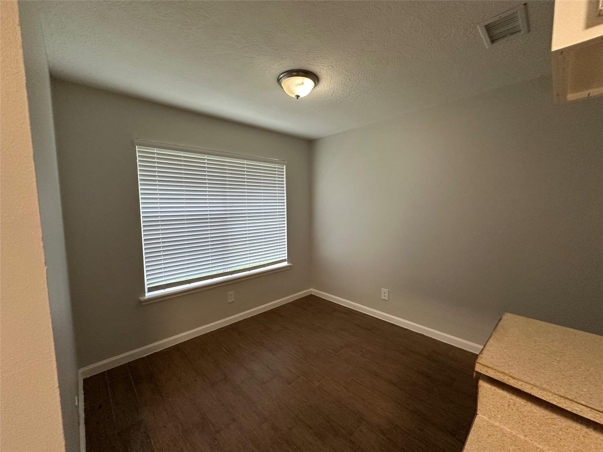 1013 Mccall Avenue, Conroe, TX 77301