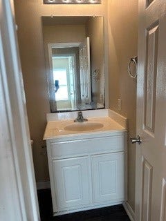 7130 Orange Tree Lane, Richmond, TX 77469 secondary bath
