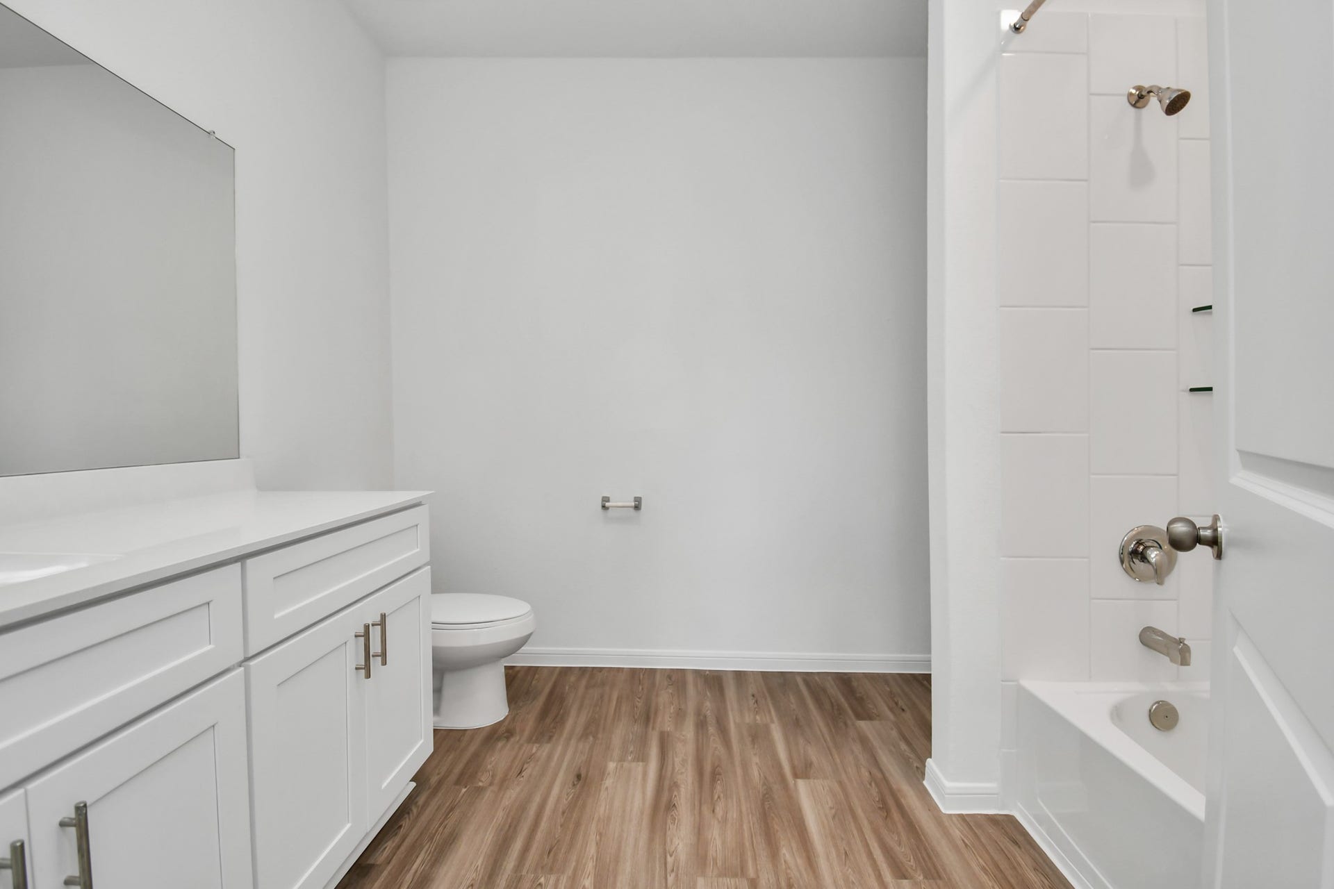 16150 Elbridge Court, Conroe, TX 77302 Master bathroom features a tub/shower combination.