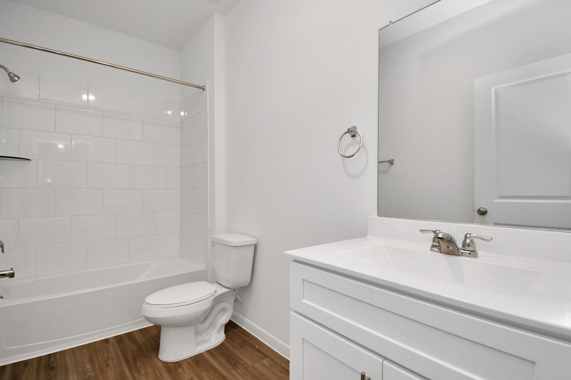 16150 Elbridge Court, Conroe, TX 77302 2nd Bathroom