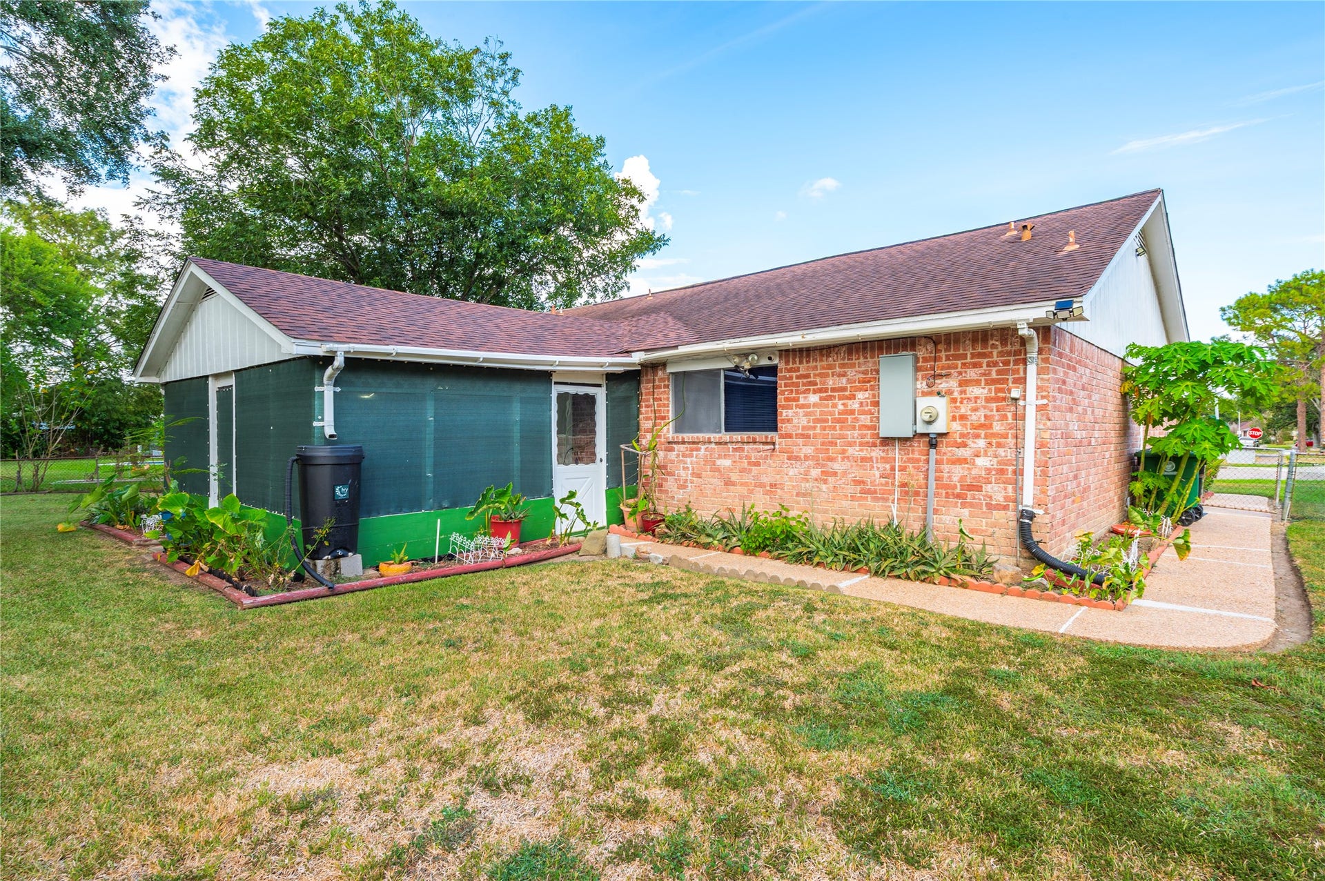 12402 Gotham Drive, Houston, TX 77089