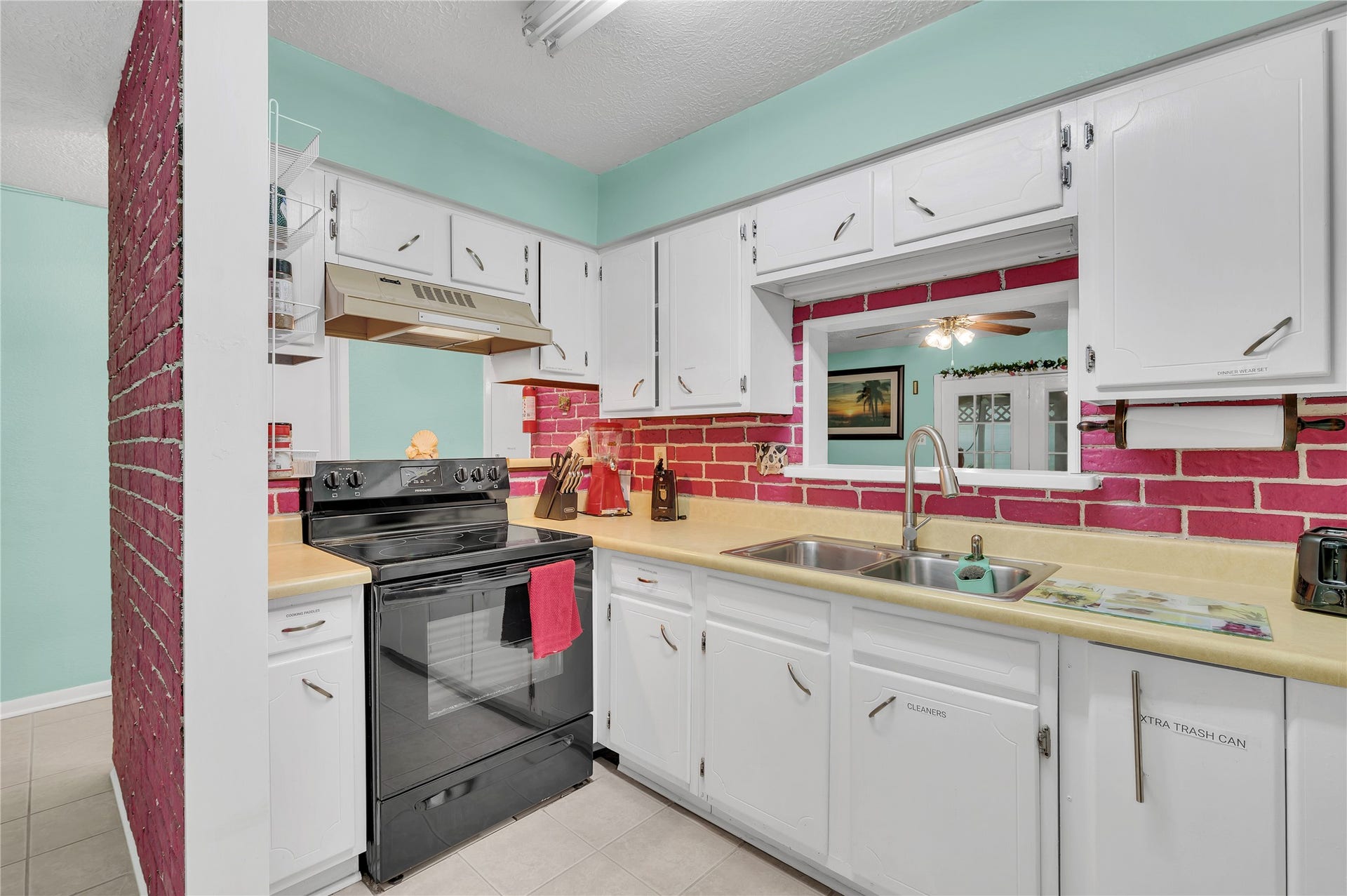 12402 Gotham Drive, Houston, TX 77089