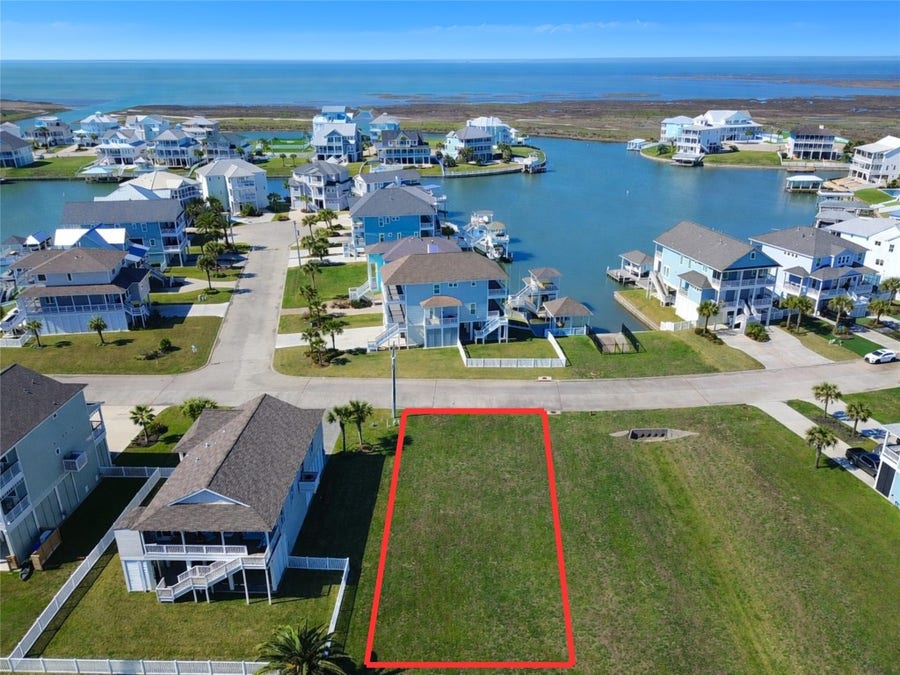Property photo for 4223 S Sunset Bay Drive, Galveston, TX