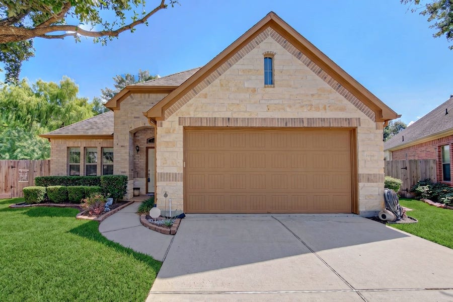 Property photo for 24306 Main Mast Court, Katy, TX