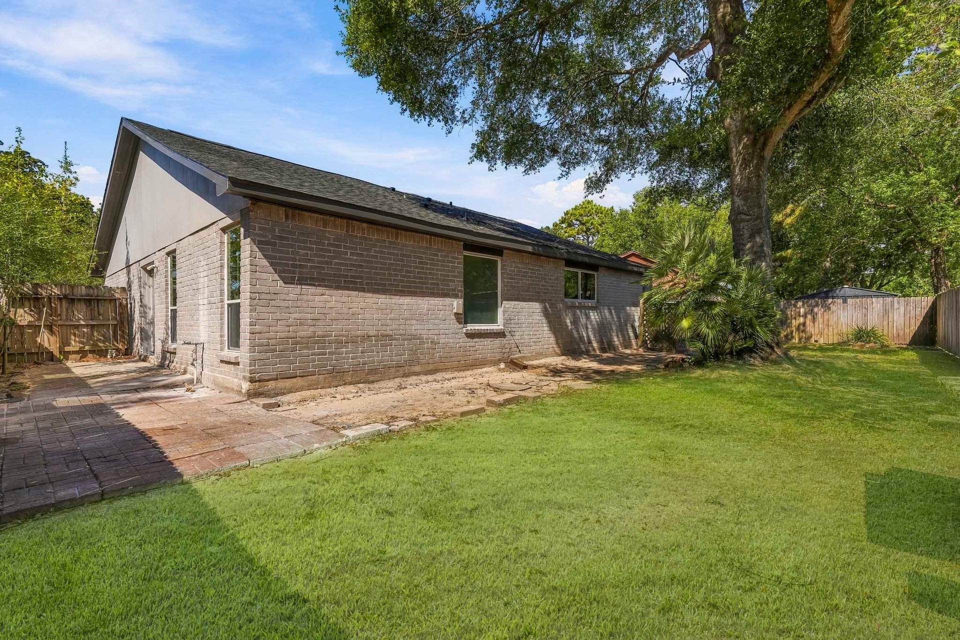 5906 Flower Gate Drive, Spring, TX 77373 Backyard