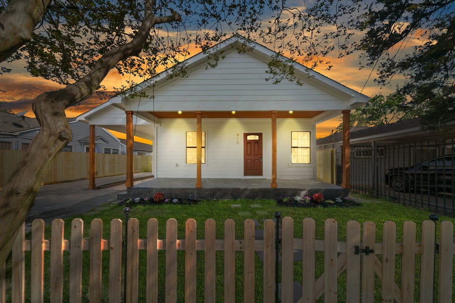 Property photo for 815 Wilkes Street, Houston, TX