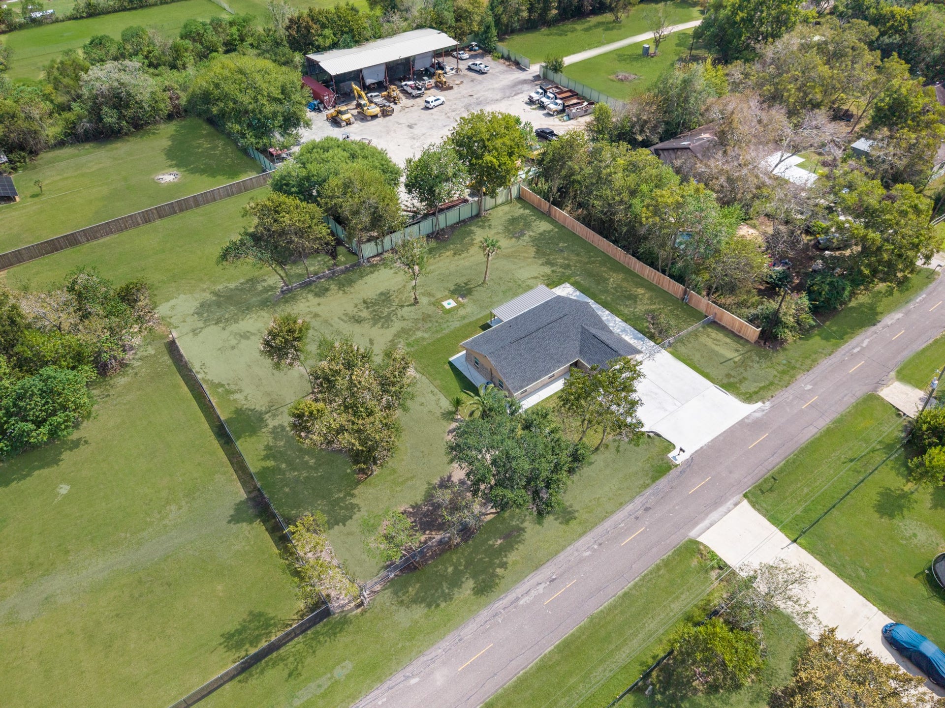 17435 Wells Drive, #CR115, Pearland, TX 77584 Additional aerial view of the property.