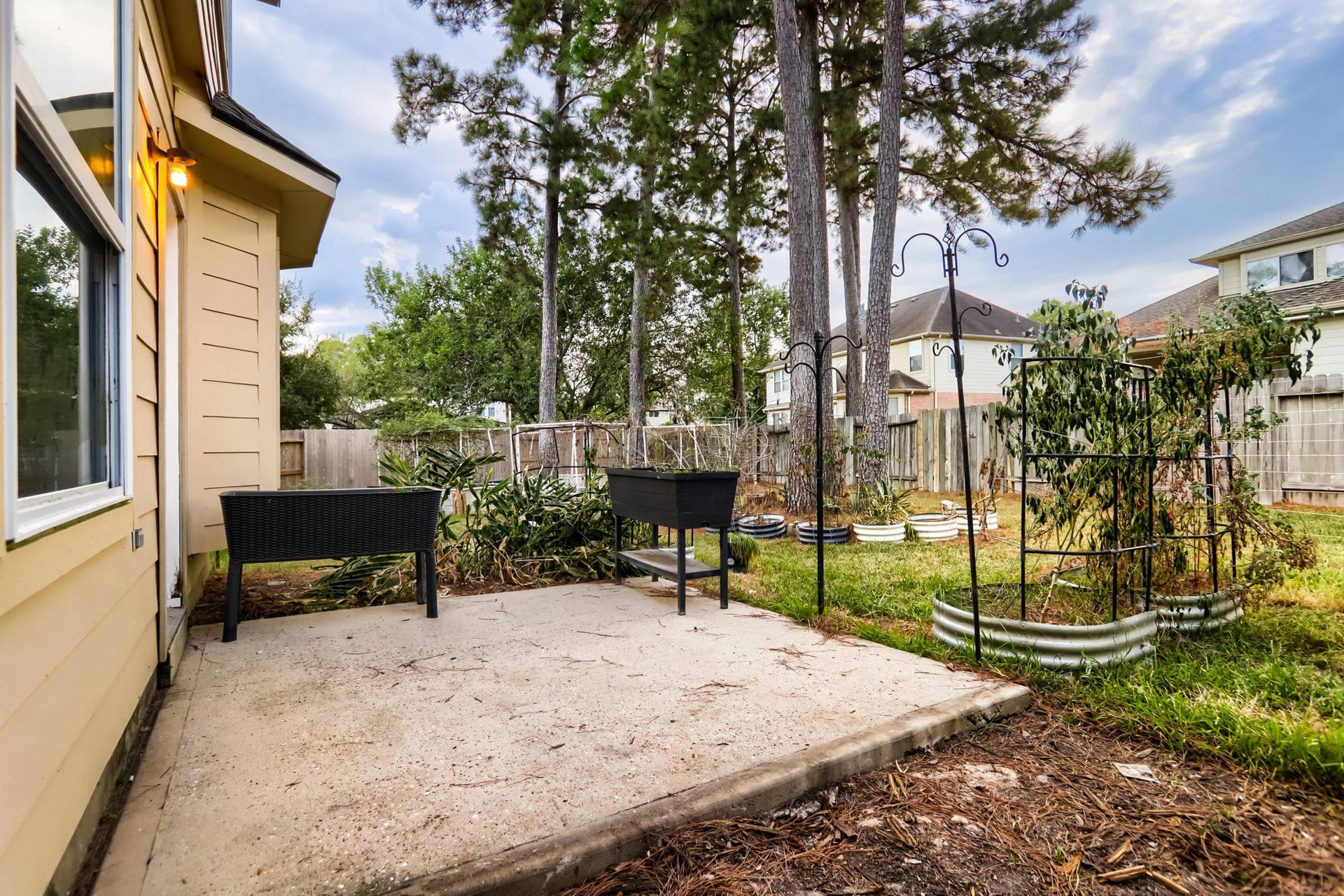 18503 Regatta Road, Humble, TX 77346 18503 Regatta Road, Humble, TX 77346