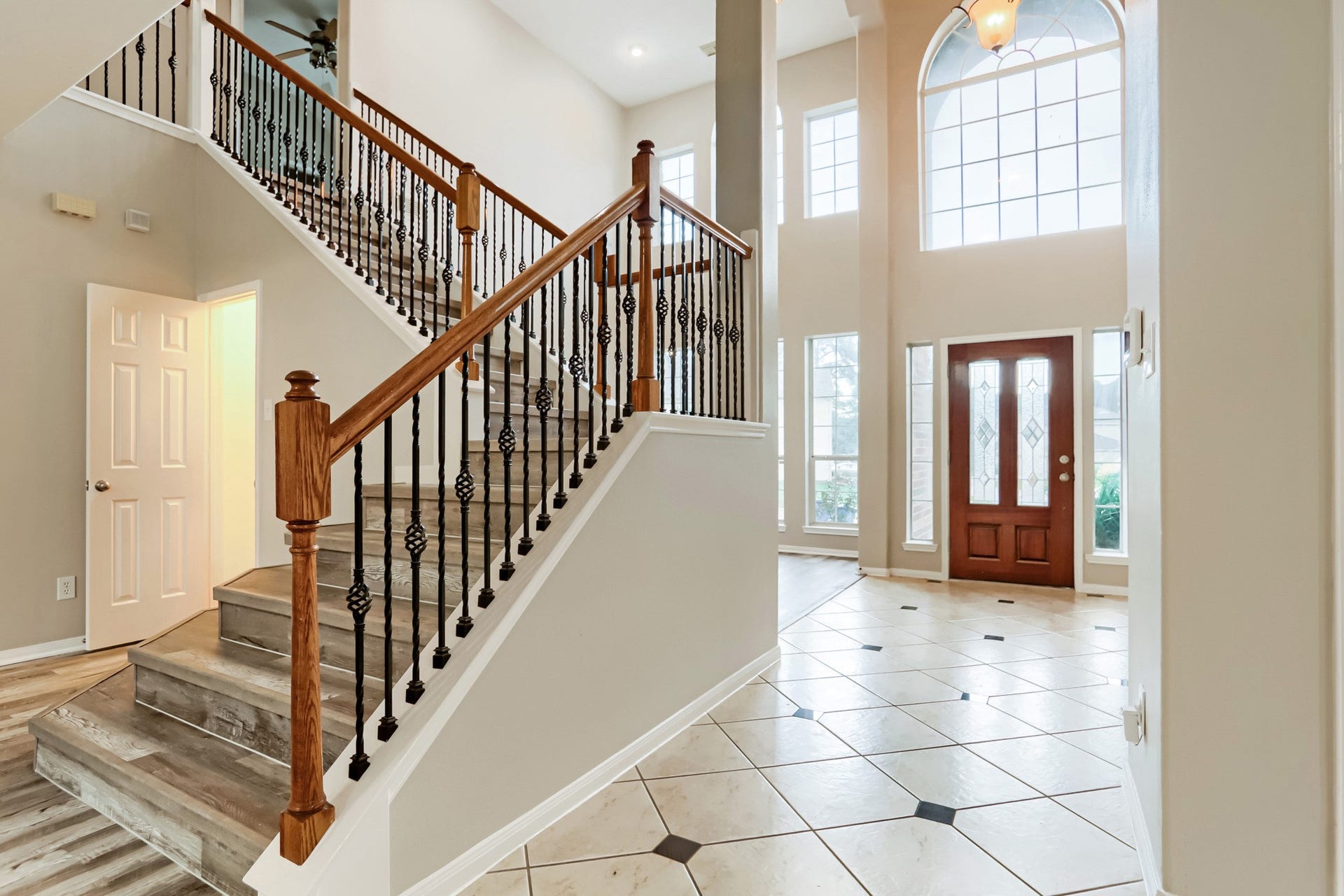 18503 Regatta Road, Humble, TX 77346 18503 Regatta Road, Humble, TX 77346