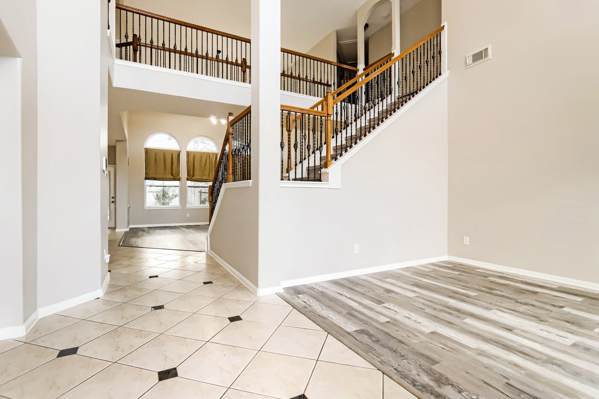 18503 Regatta Road, Humble, TX 77346 18503 Regatta Road, Humble, TX 77346