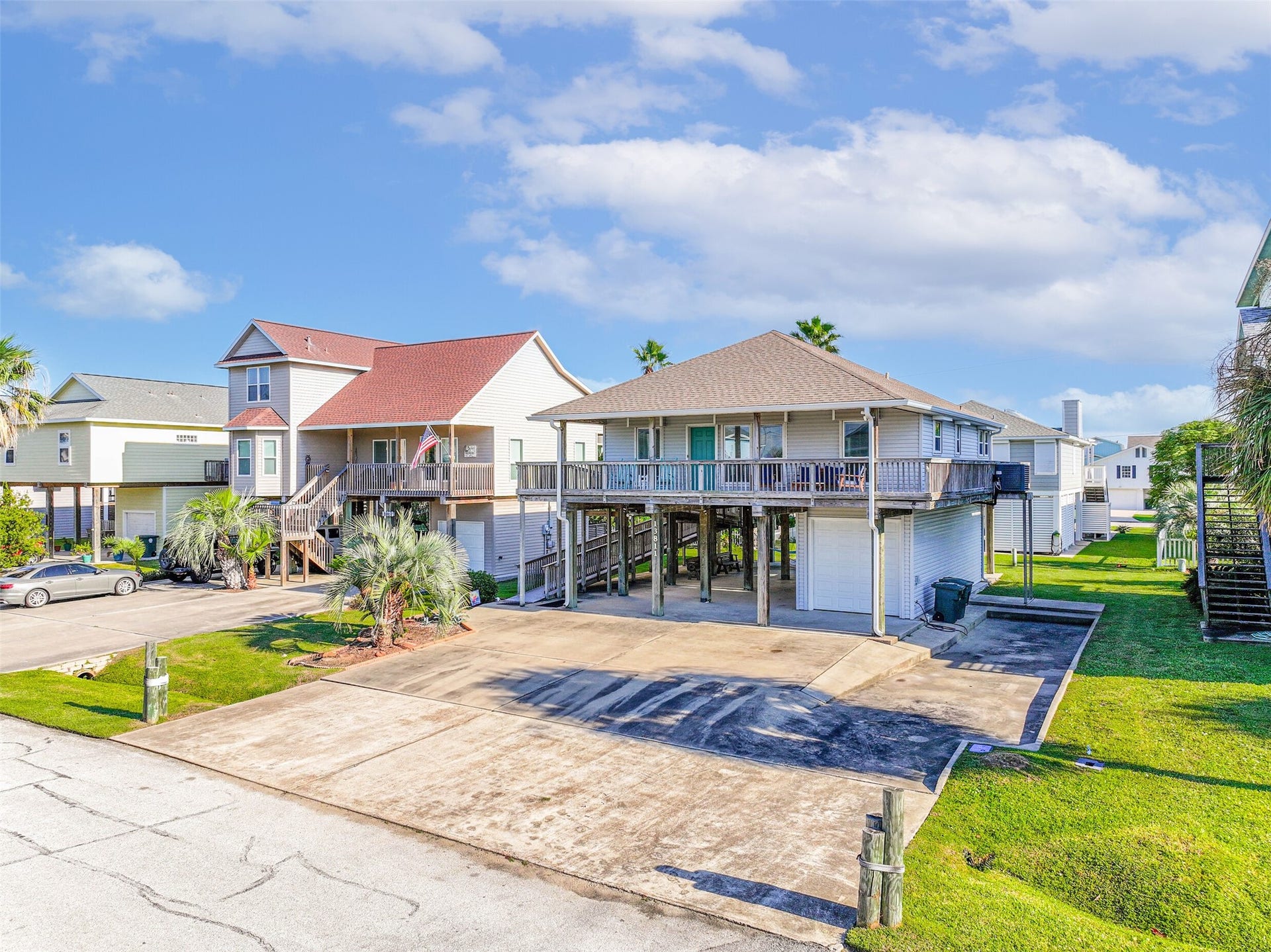 13811 Mutiny Lane, Galveston, TX 77554 13811 Mutiny Lane, Galveston, TX 77554