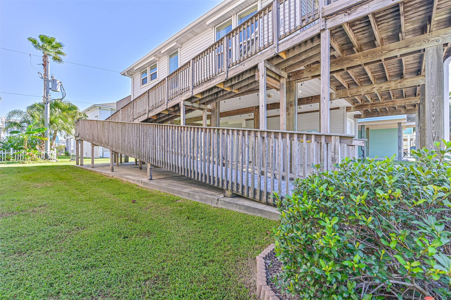 13811 Mutiny Lane, Galveston, TX 77554 13811 Mutiny Lane, Galveston, TX 77554