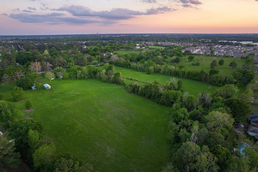 Property photo for 11000 Spell Road, Tomball, TX