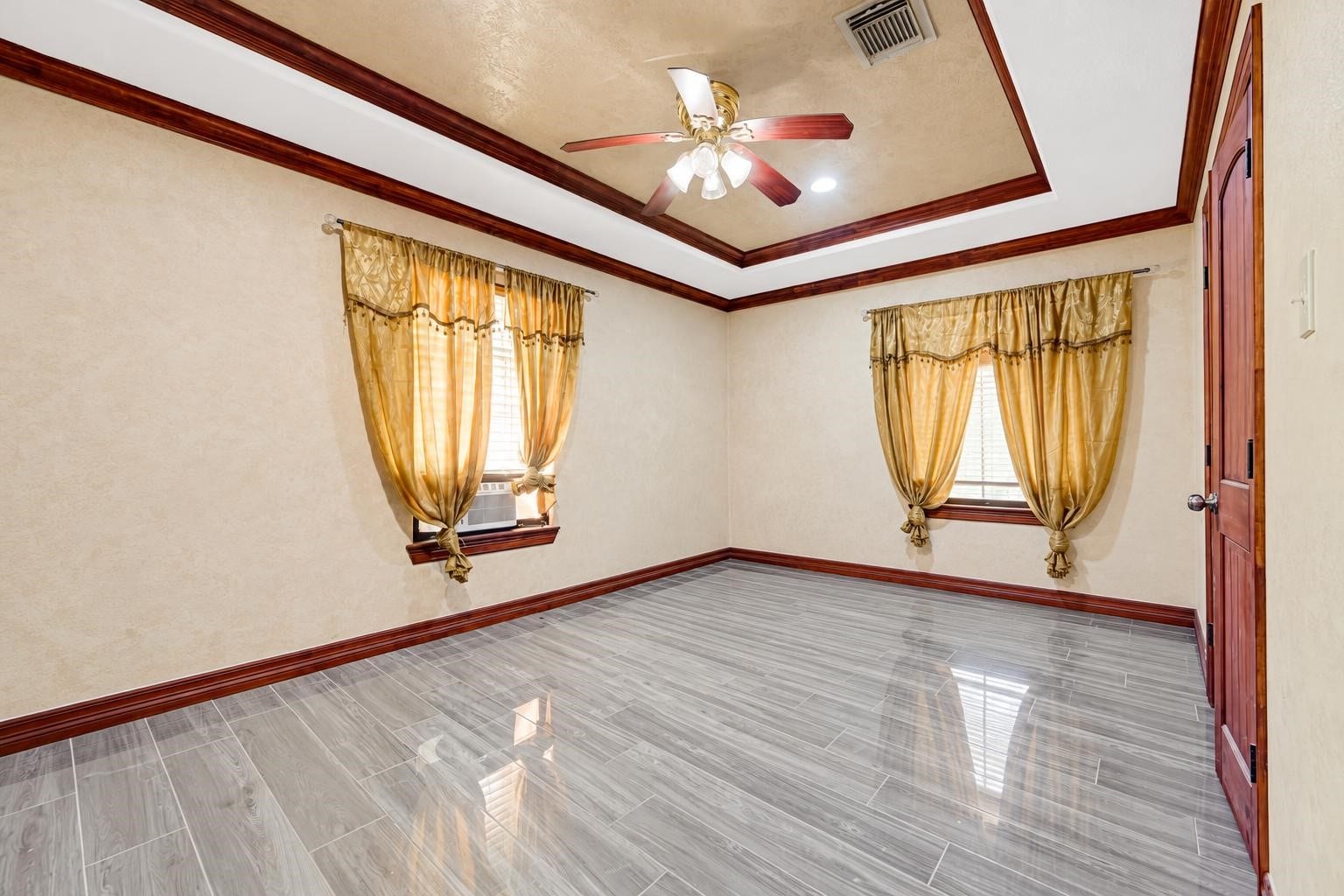 22638 Walnut Drive, Porter, TX 77365 22638 Walnut Drive, Porter, TX 77365