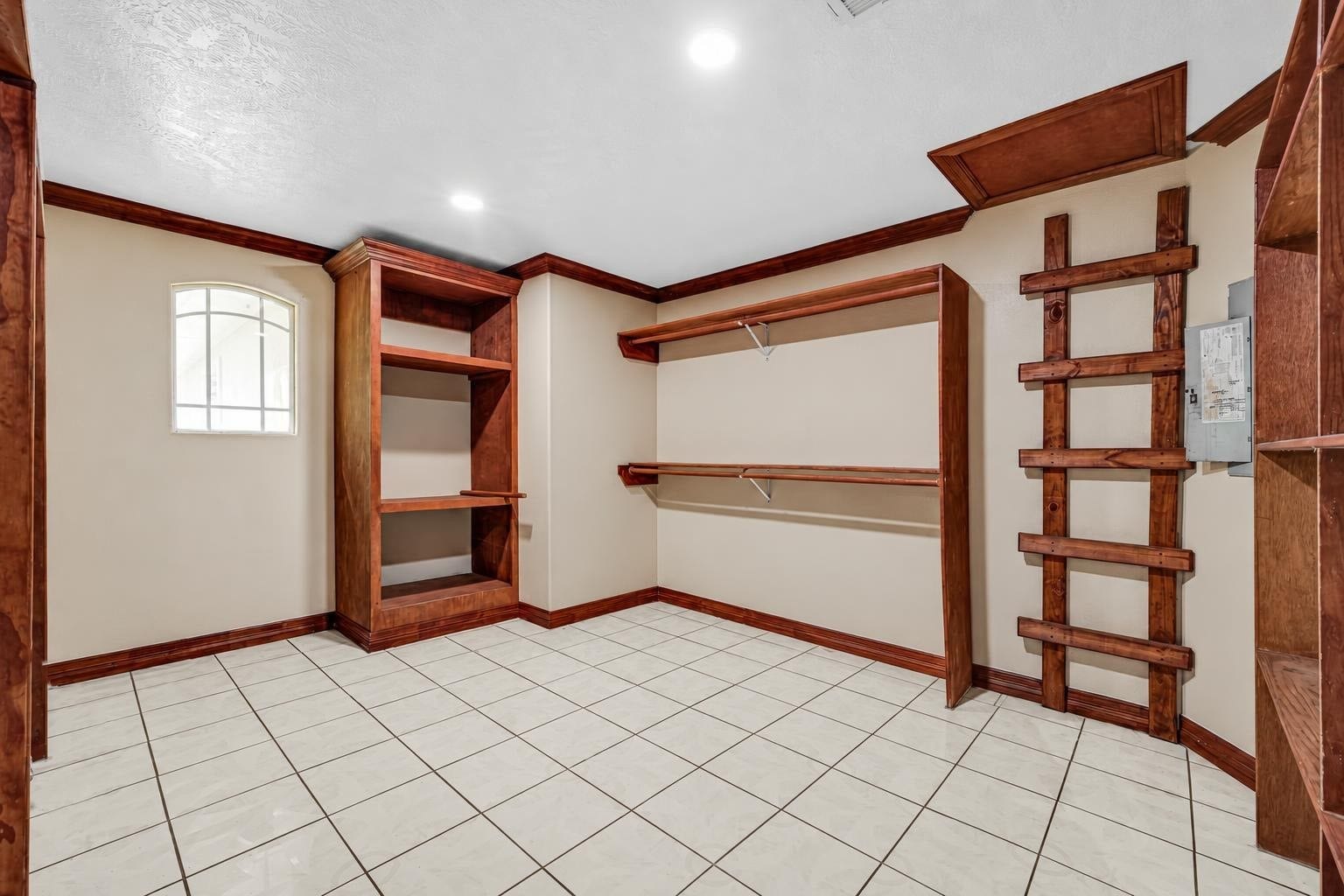 22638 Walnut Drive, Porter, TX 77365 22638 Walnut Drive, Porter, TX 77365
