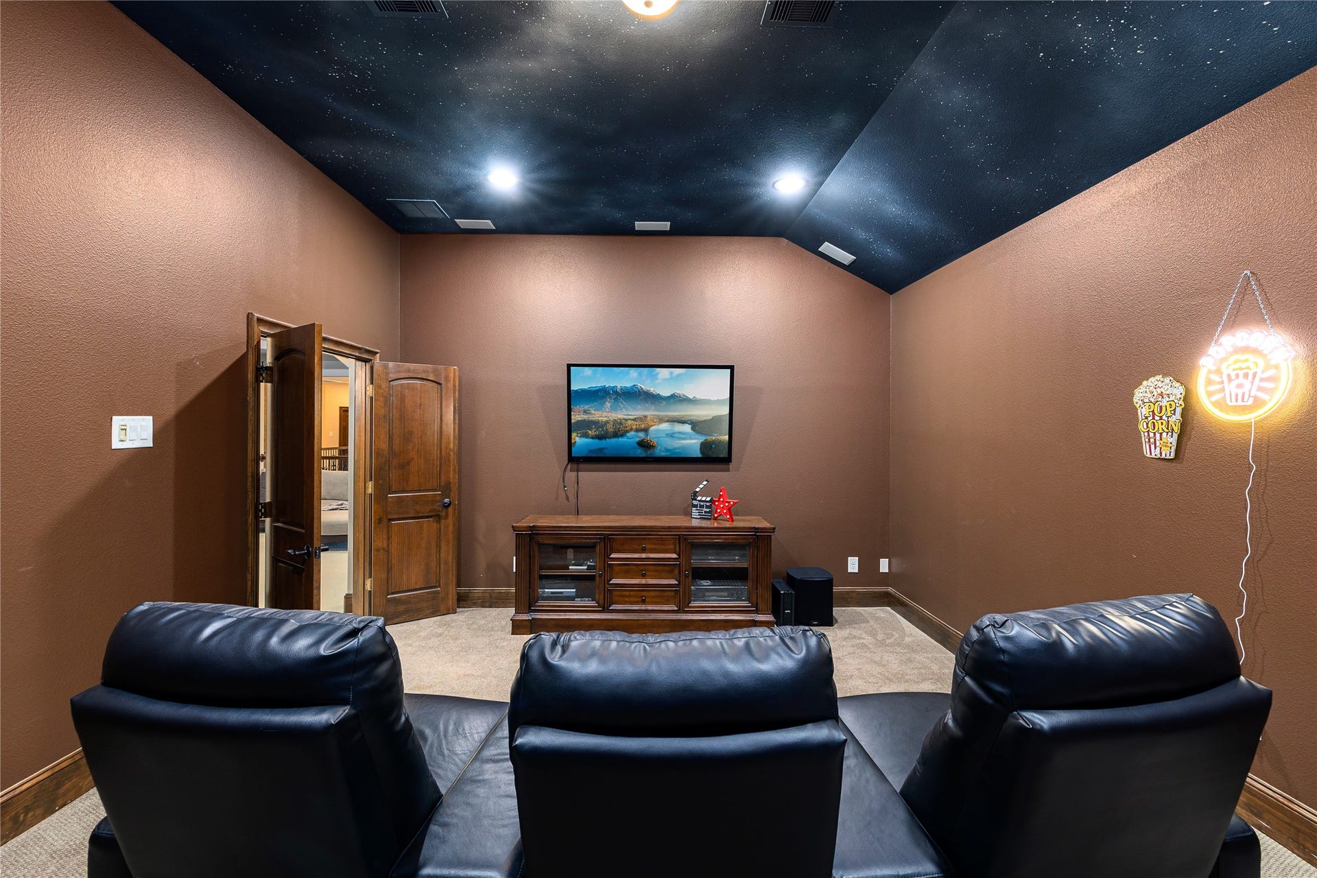 27711 Charter Lake Lane, Katy, TX 77494 rivate media room perfect for movie nights and game-day gatherings.