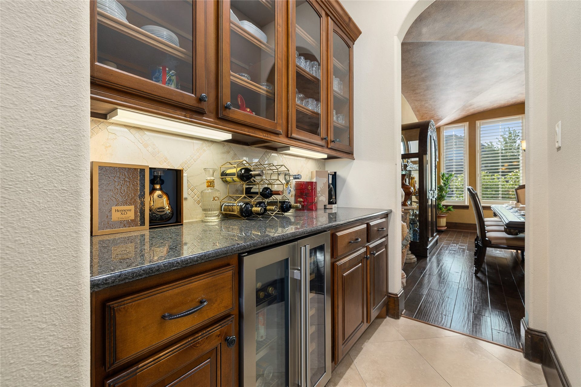 27711 Charter Lake Lane, Katy, TX 77494 Your Dream Wine bar is here!