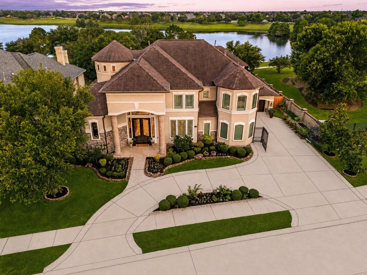 27711 Charter Lake Lane, Katy, TX 77494 Situated on a premium CORNER waterfront lot
