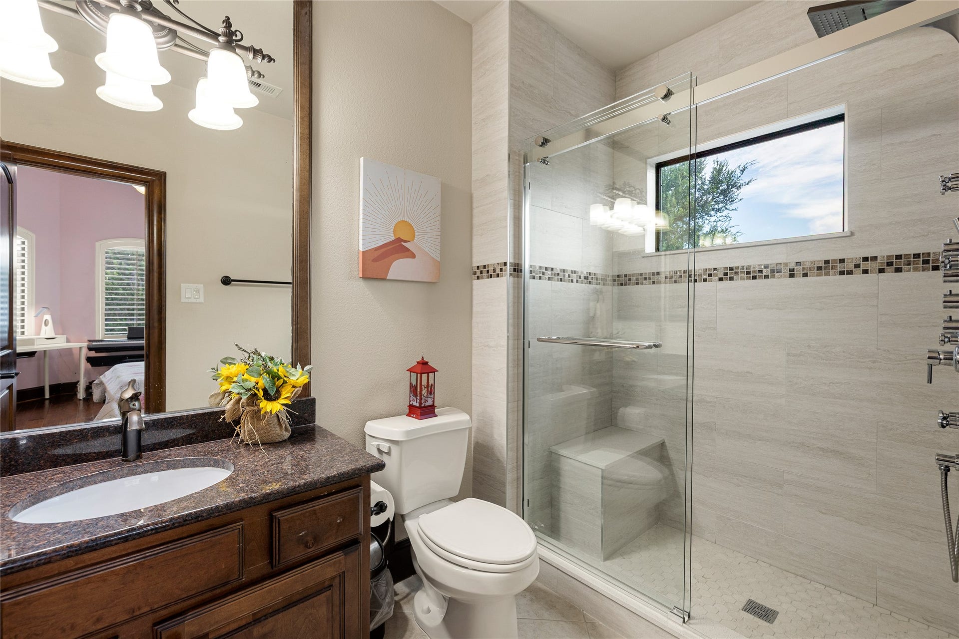 27711 Charter Lake Lane, Katy, TX 77494 Generously sized 5th Bedroom upstair with abundant natural light and bay windows