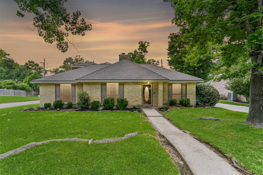 Property photo for 3703 Brook Shadow Drive, Houston, TX