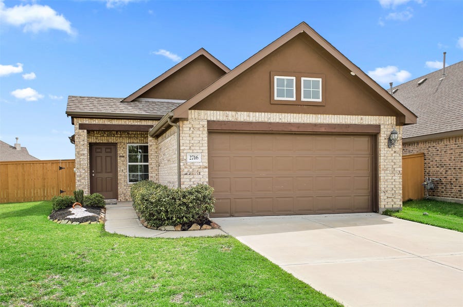 Property photo for 2716 Bernadino Drive, Texas City, TX