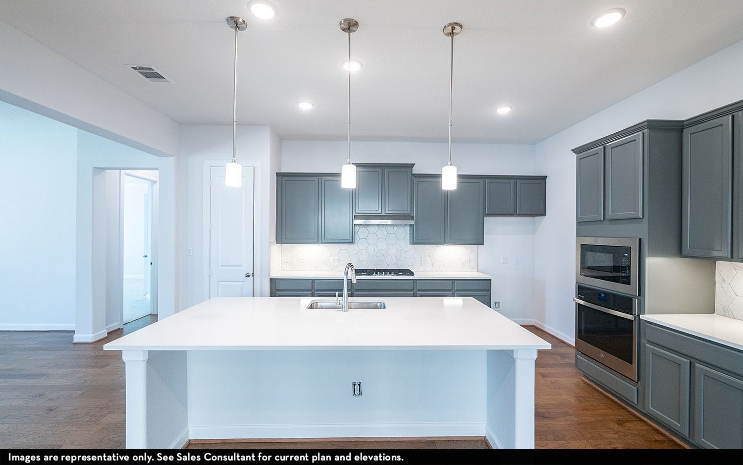 138 Lakeland Circle, Rosharon, TX 77583 Kitchen