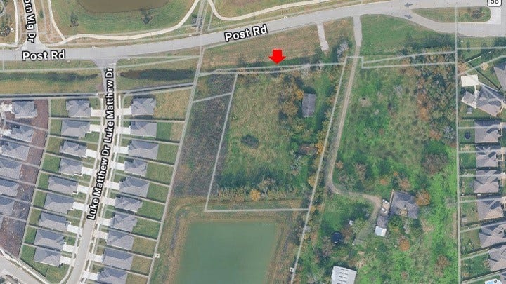 Property photo for 1222 County Road 58, Rosharon, TX