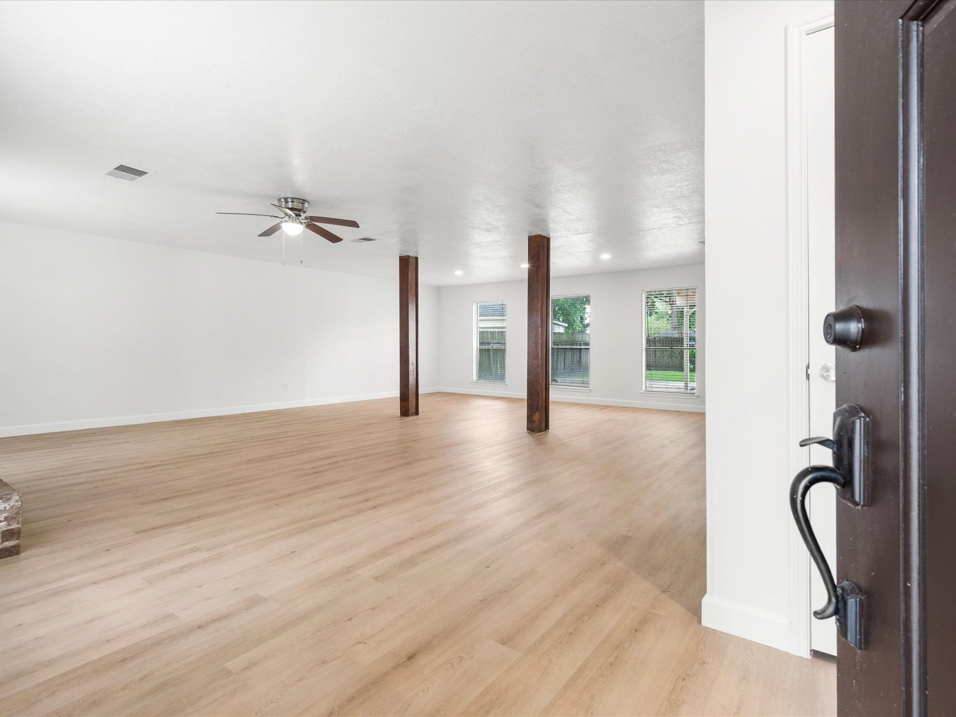 2715 River Birch Drive, Sugar Land, TX 77479 2715 River Birch Drive, Sugar Land, TX 77479