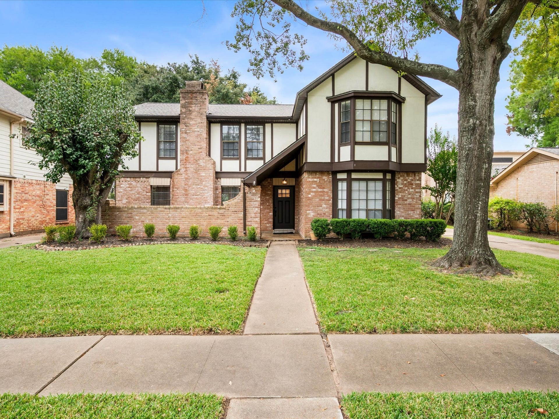 2715 River Birch Drive, Sugar Land, TX 77479 2715 River Birch Drive, Sugar Land, TX 77479