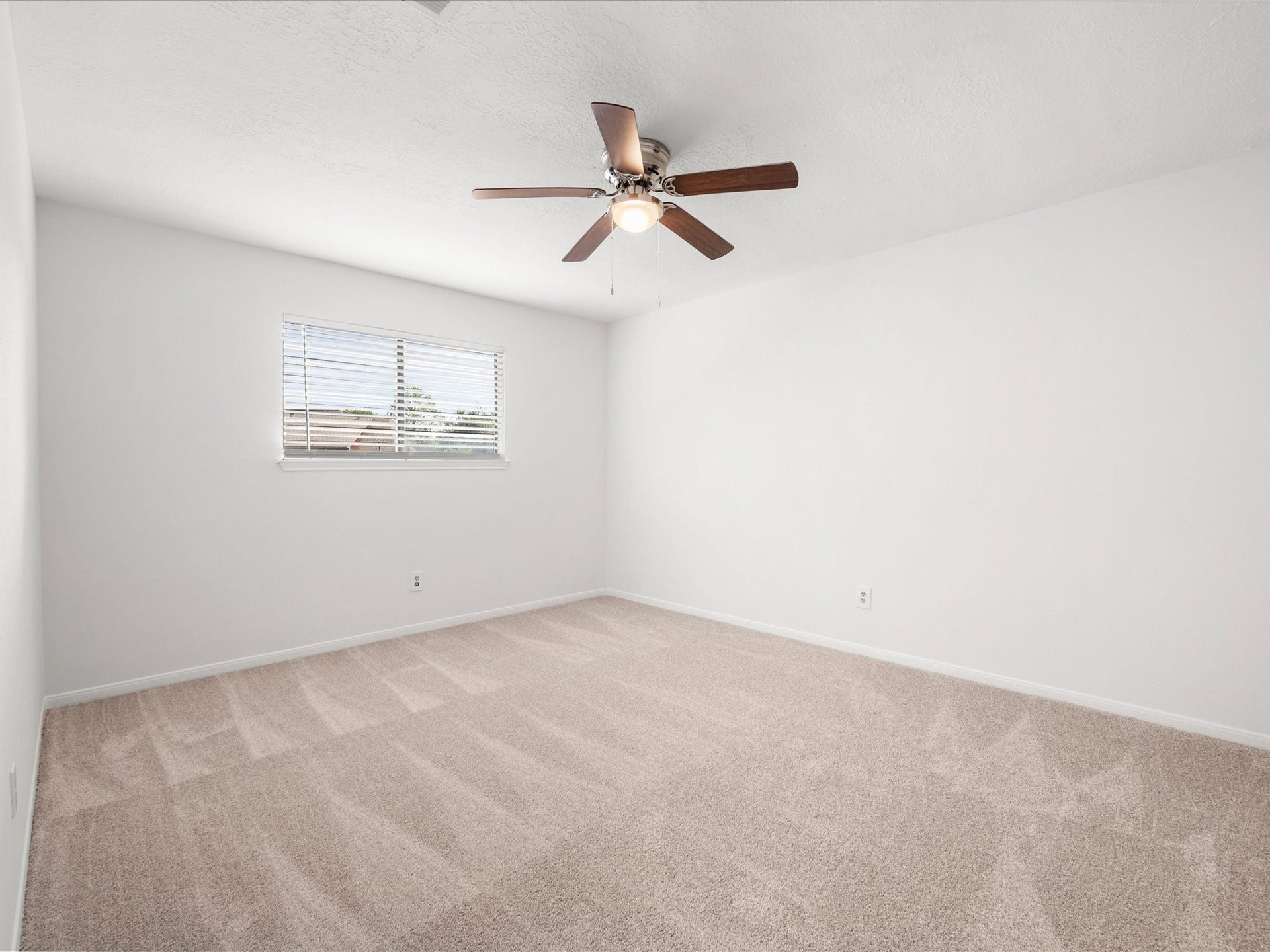 2715 River Birch Drive, Sugar Land, TX 77479 2715 River Birch Drive, Sugar Land, TX 77479