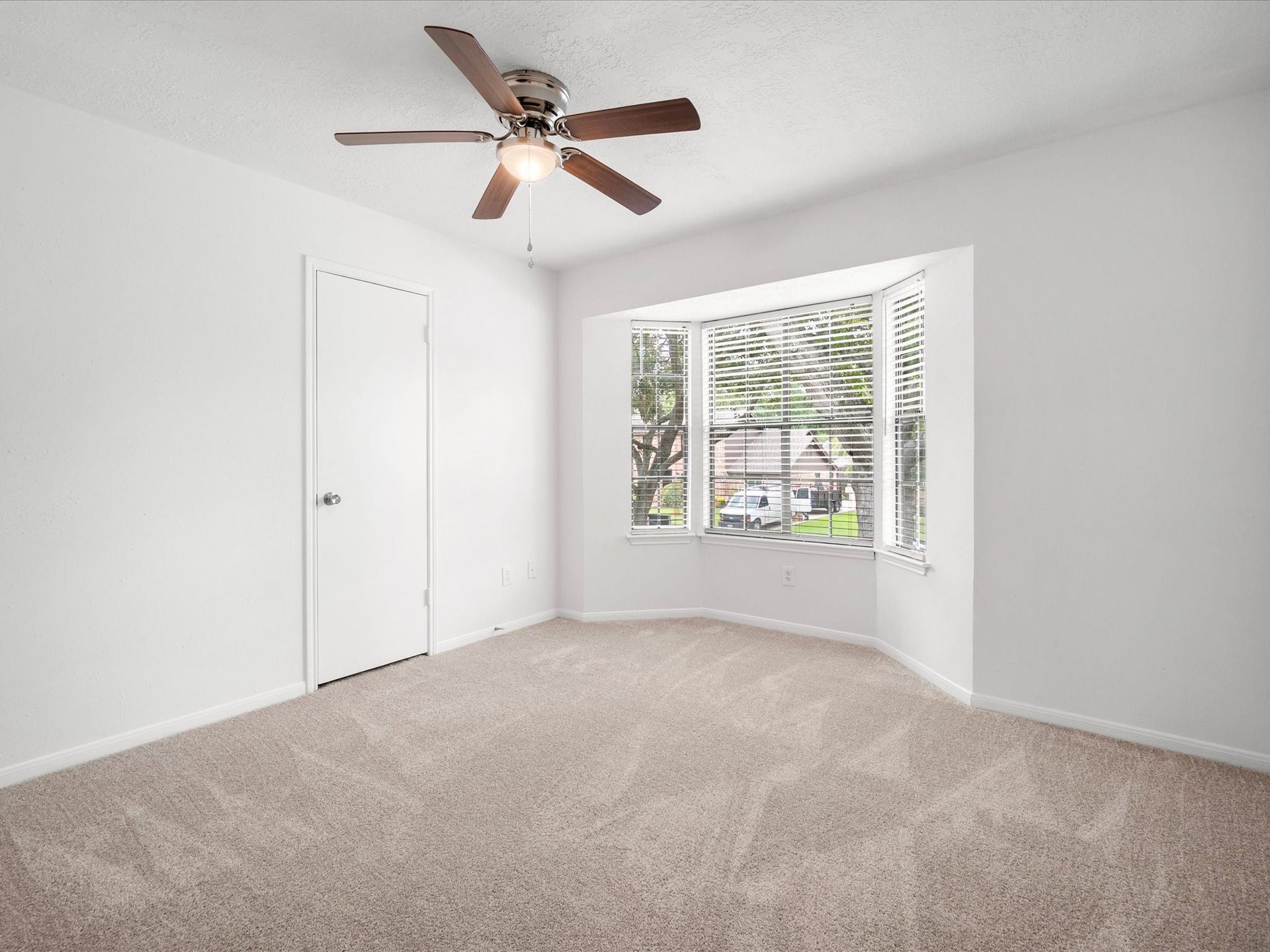 2715 River Birch Drive, Sugar Land, TX 77479 2715 River Birch Drive, Sugar Land, TX 77479