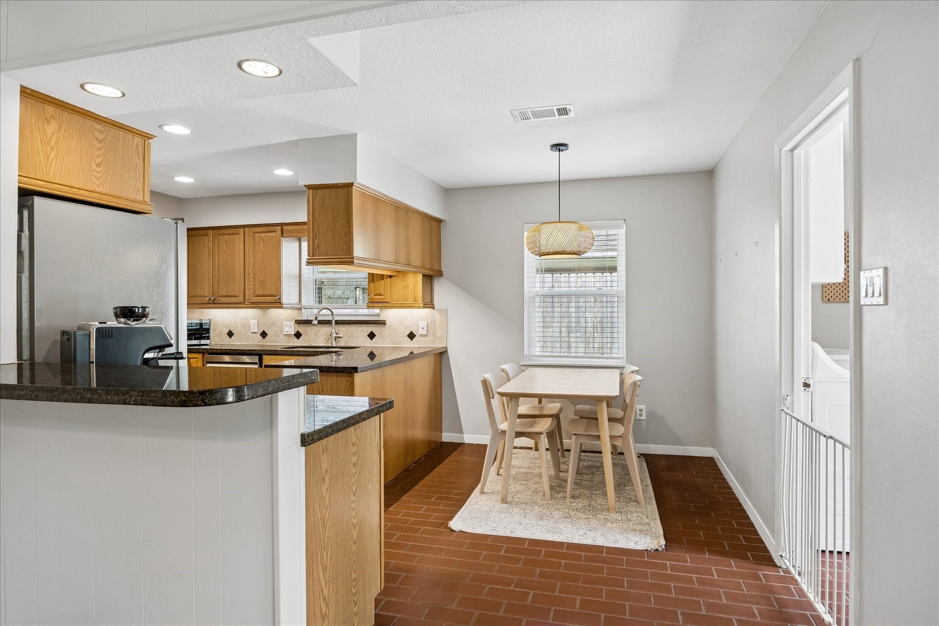 Breakfast area. The utility room is to the right.